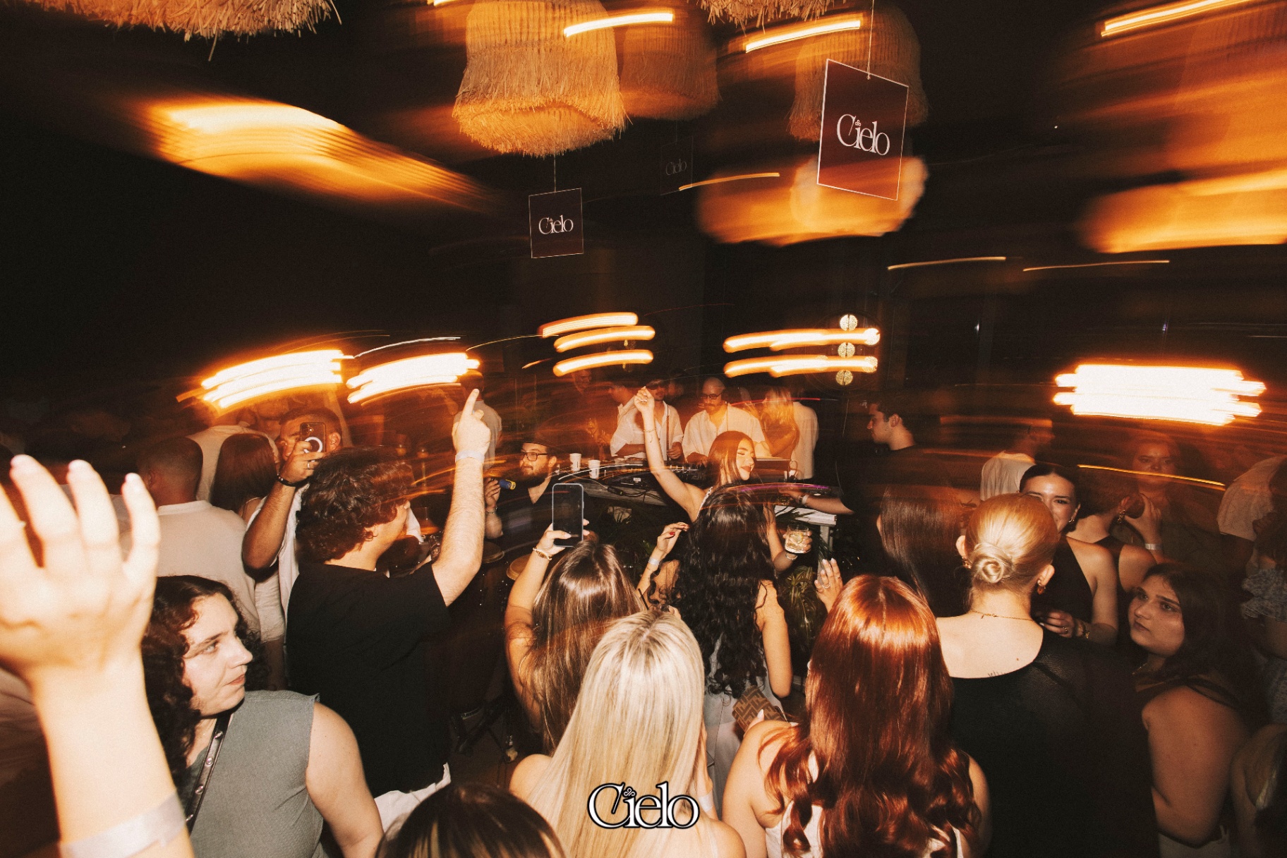Cielo — La Caleta Closing Party