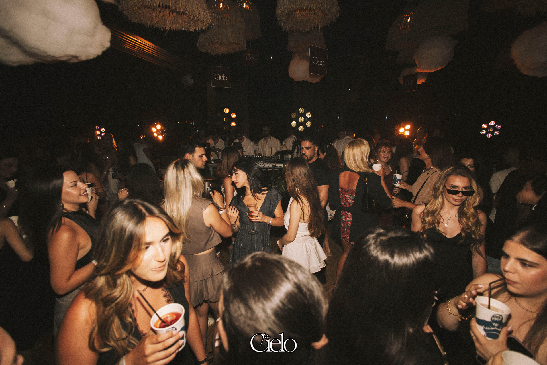Cielo — La Caleta Closing Party