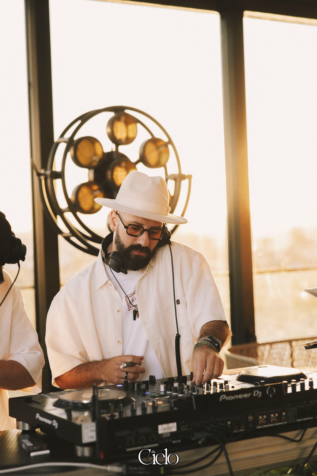 Cielo — La Caleta Closing Party