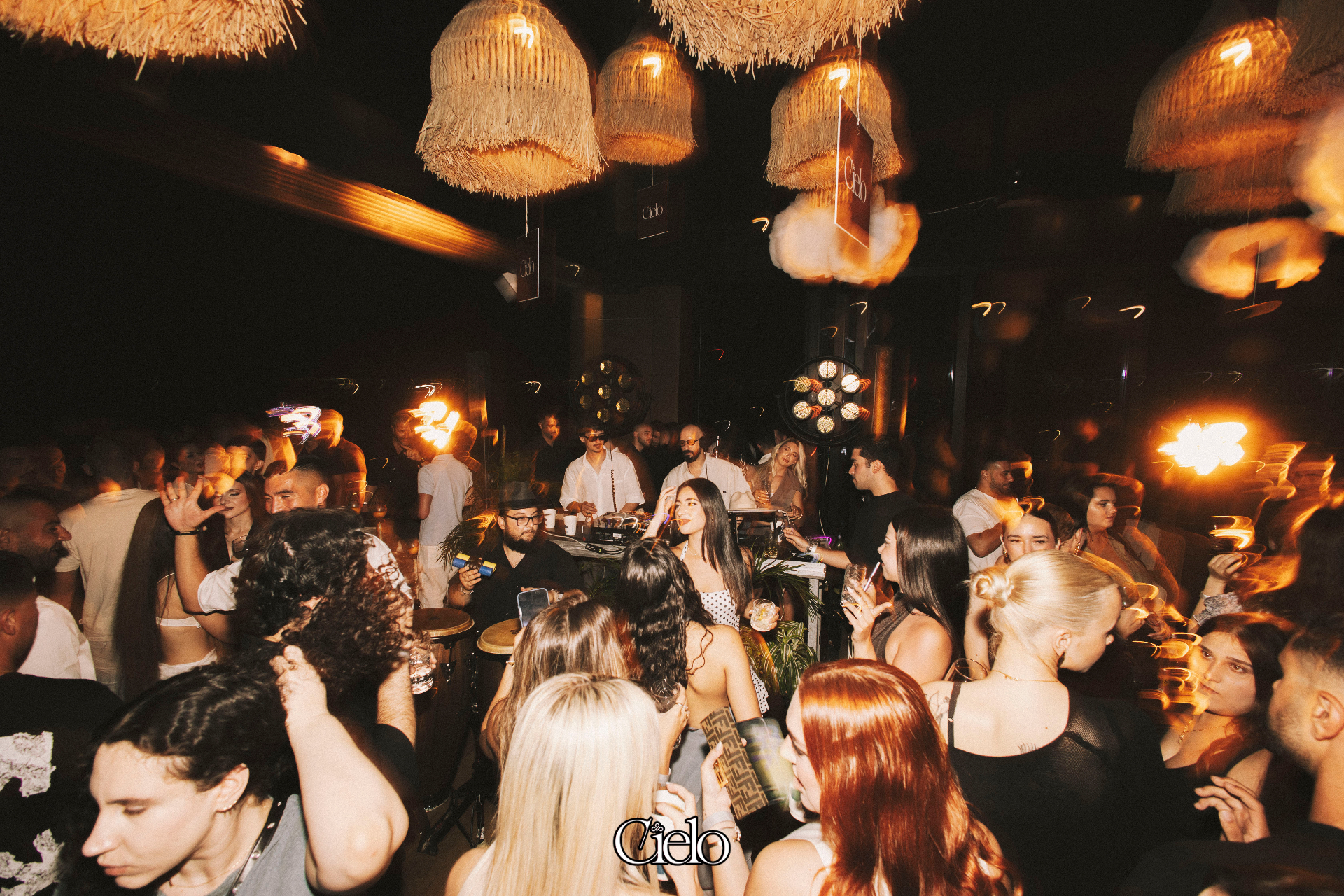 Cielo — La Caleta Closing Party